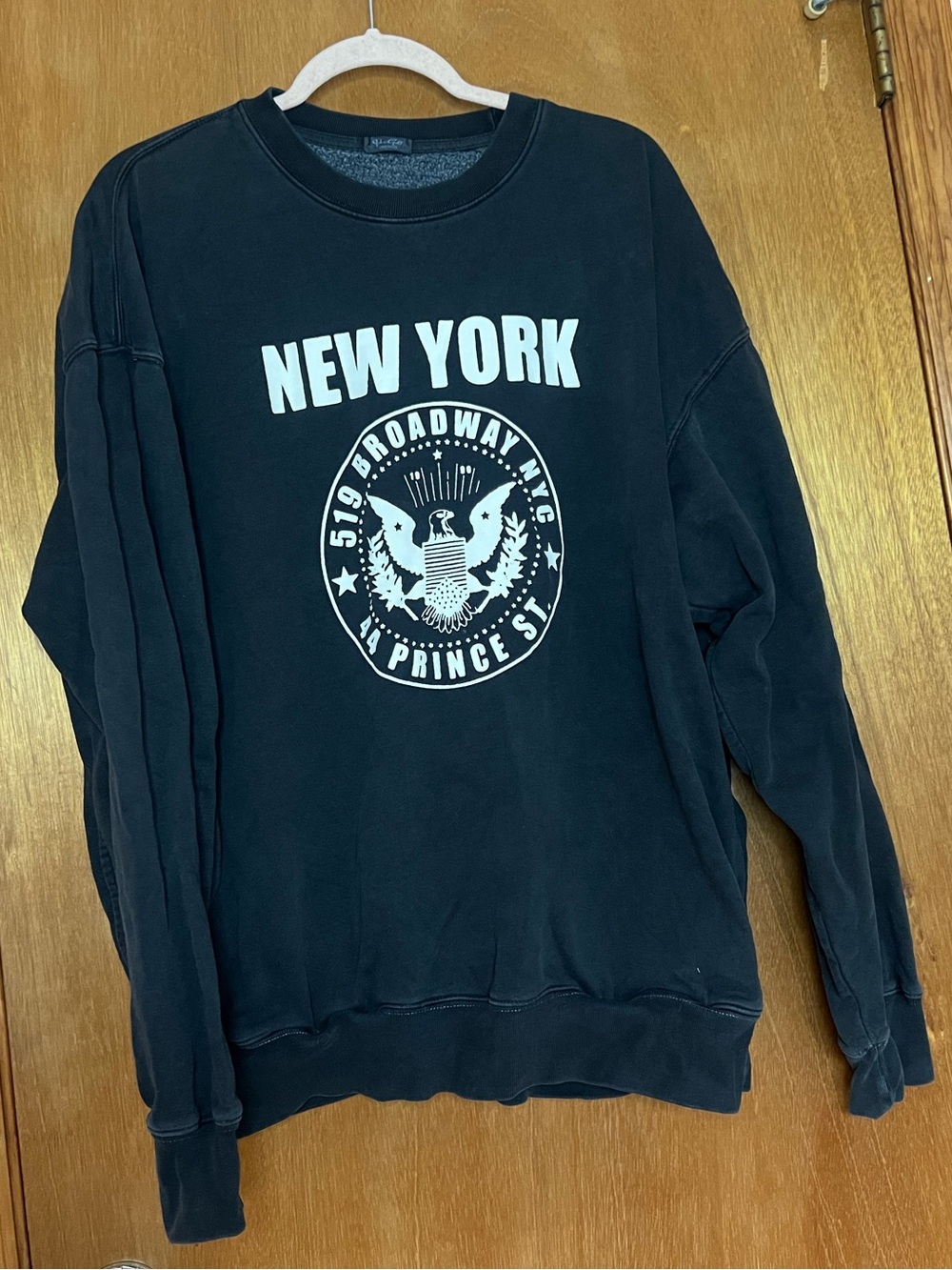 Brandy Melville New York Graphic Crewneck Sweatshirt - Black
